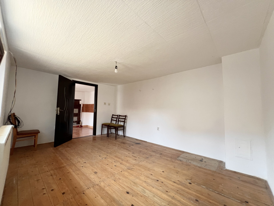 Casa Individuala, 96mp utili, teren 360mp, 5 camere - Zona Steaua