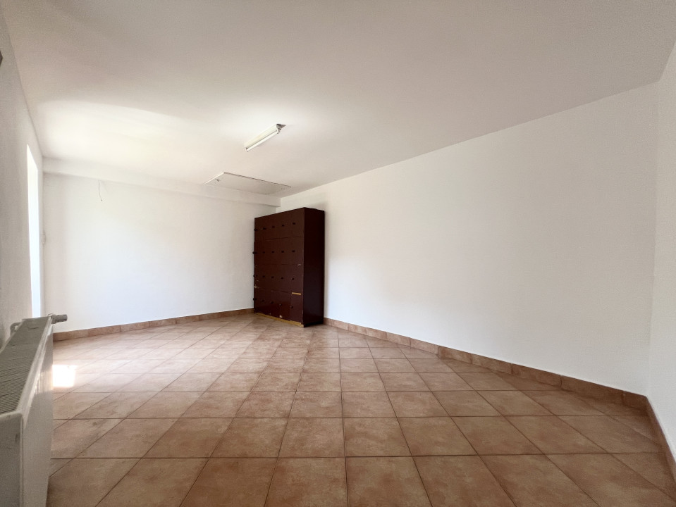 Casa Individuala, 96mp utili, teren 360mp, 5 camere - Zona Steaua