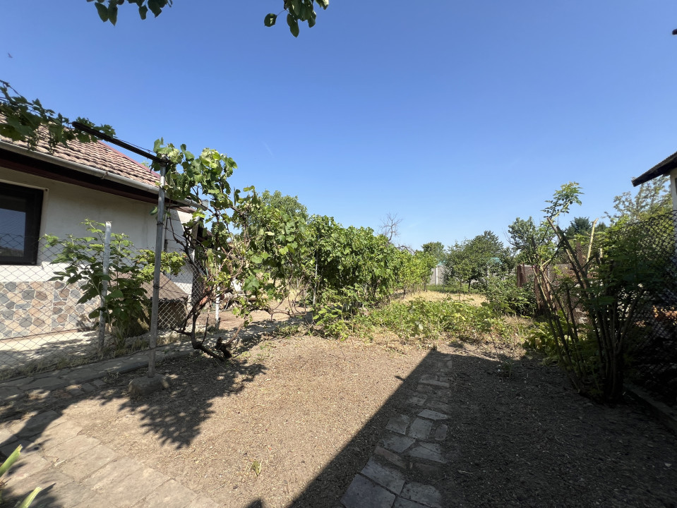 Casa Individuala, 96mp utili, teren 360mp, 5 camere - Zona Steaua