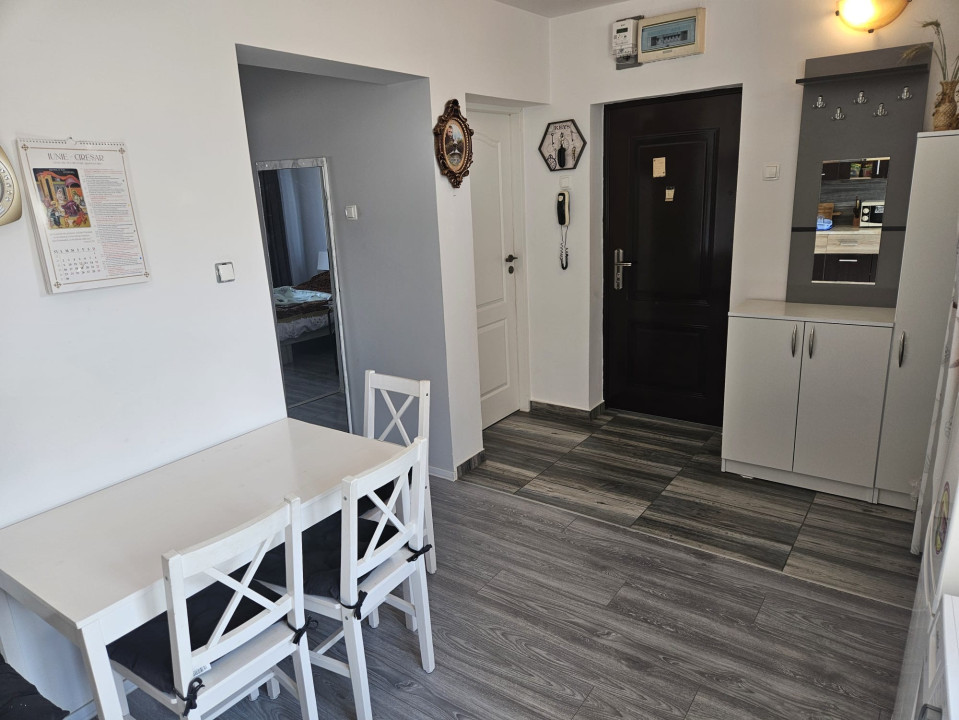 Apartament 2 camere, decomandat, mobilat utilat in zona Balcescu