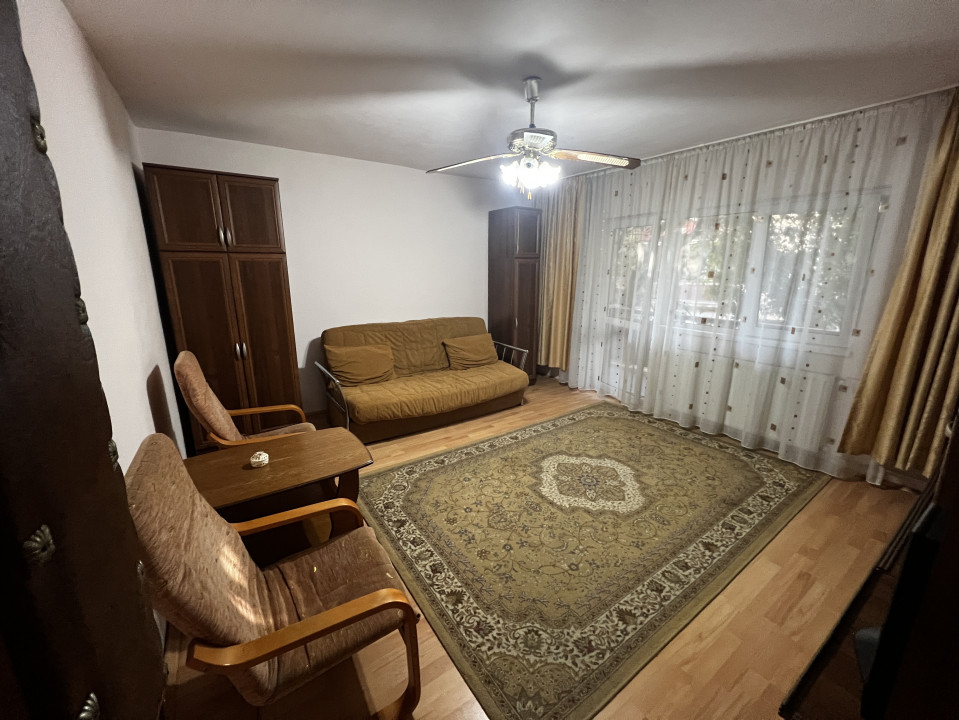 Apartament 3 camere, decomandat, 65mp utili, etajul 1, zona Girocului