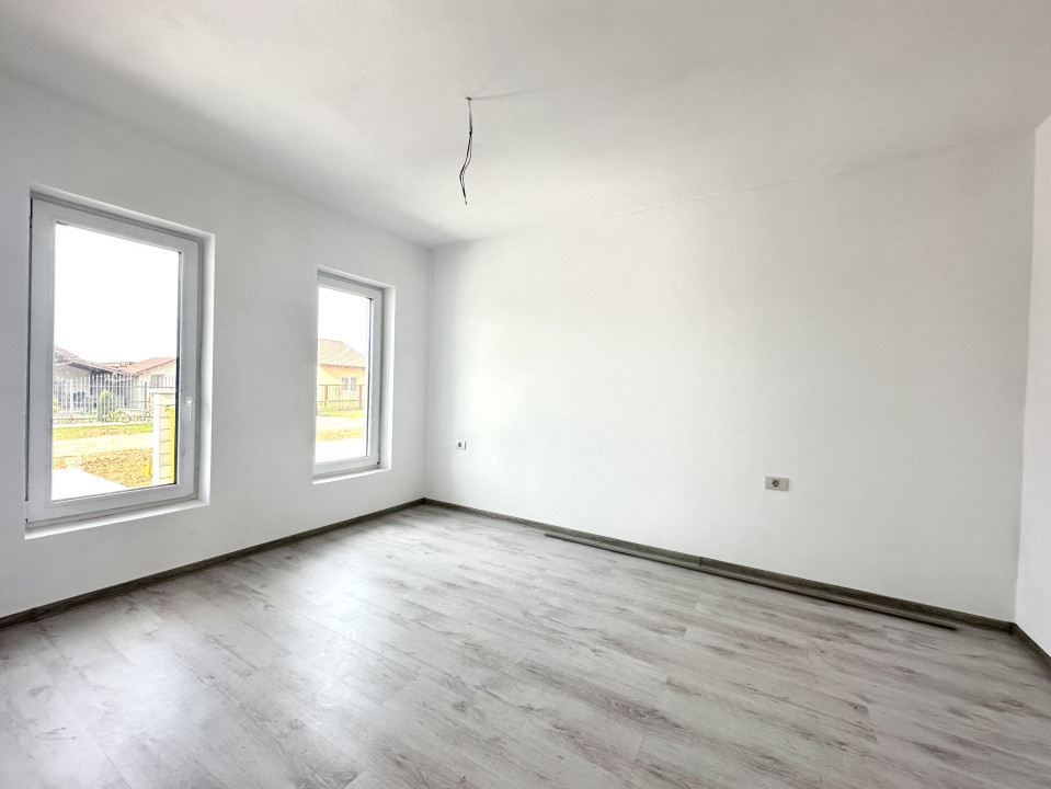 Duplex modern, 3 camere, 80 mp utili, 325 mp teren - Sanandrei