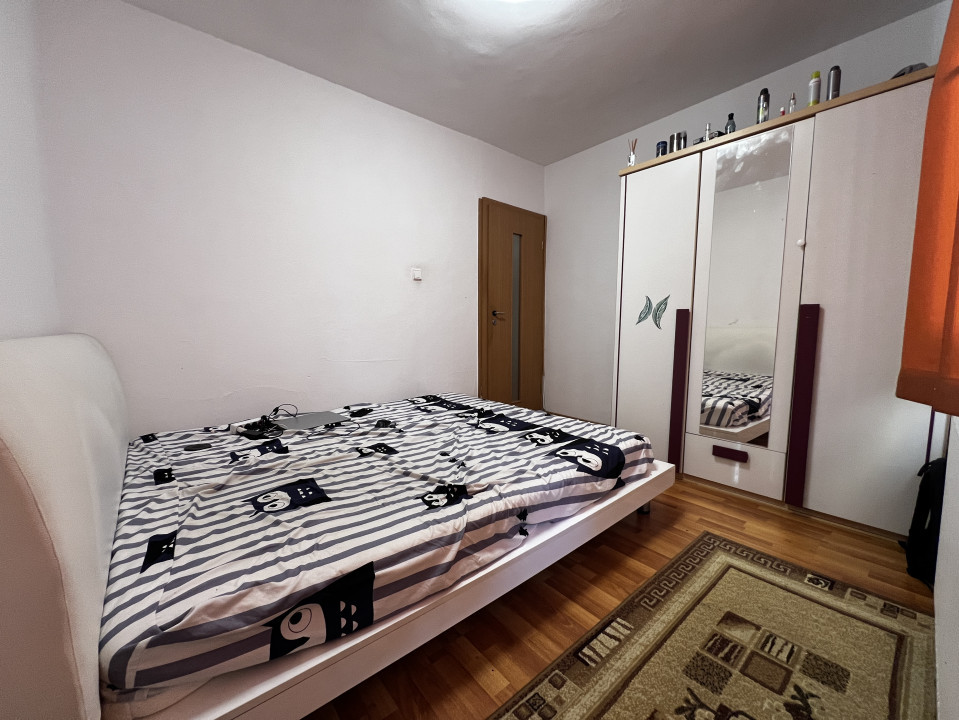 COMISION 0% Apartament 3 camere, etaj 2/4, 67mp, centrala, zona Olimpia-Stadion 