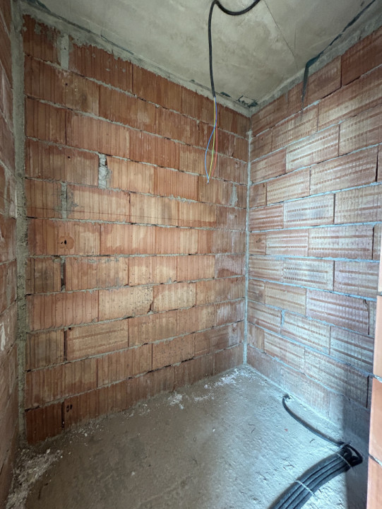 Duplex 4 camere, 118mp utili, 340 teren in Mosnita Noua 