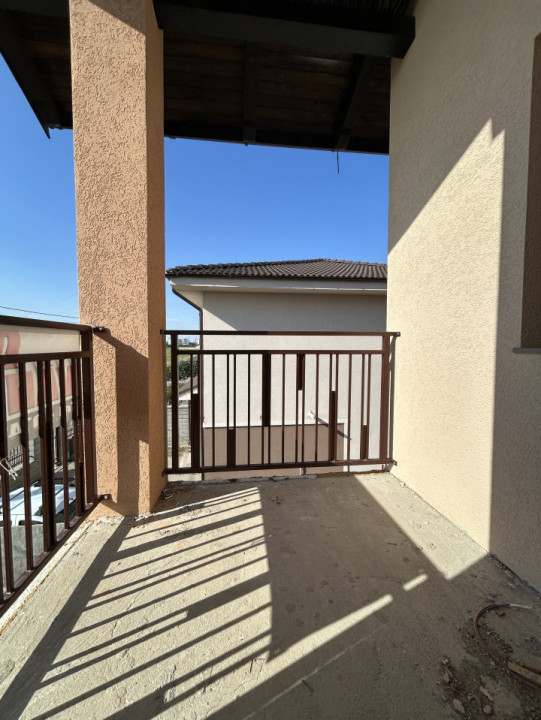 Duplex 4 camere, 118mp utili, 340 teren in Mosnita Noua 