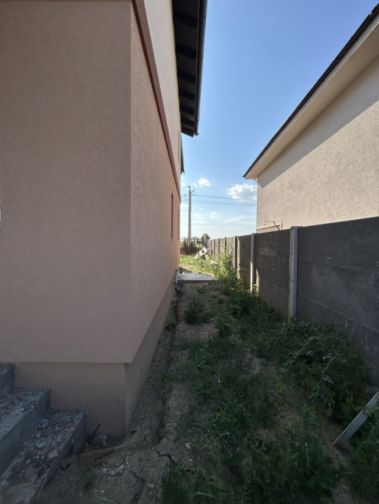 Duplex 4 camere, 118mp utili, 340 teren in Mosnita Noua 