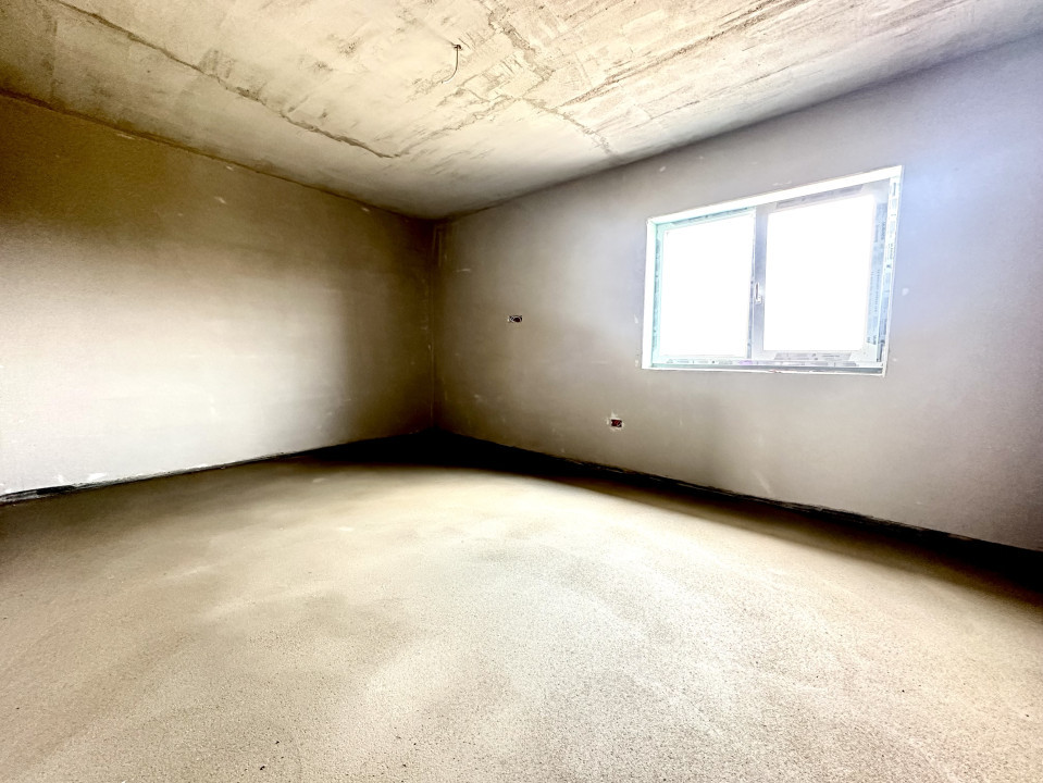 Duplex 3 camere, perete dublu, 77 mp utili, 280 mp teren - Sanandrei 