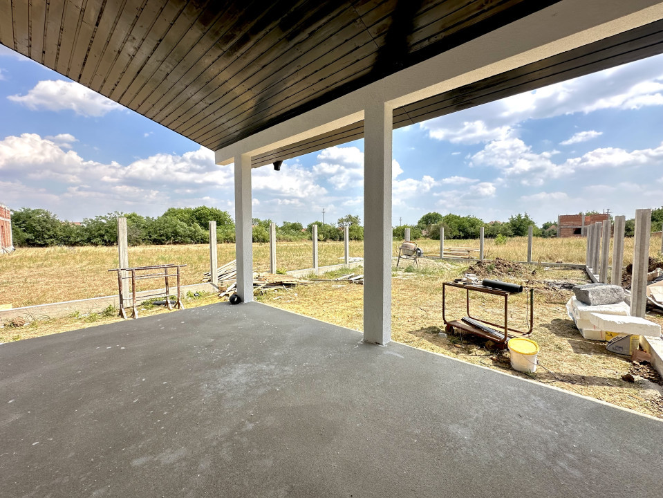 Duplex 3 camere, perete dublu, 77 mp utili, 280 mp teren - Sanandrei 