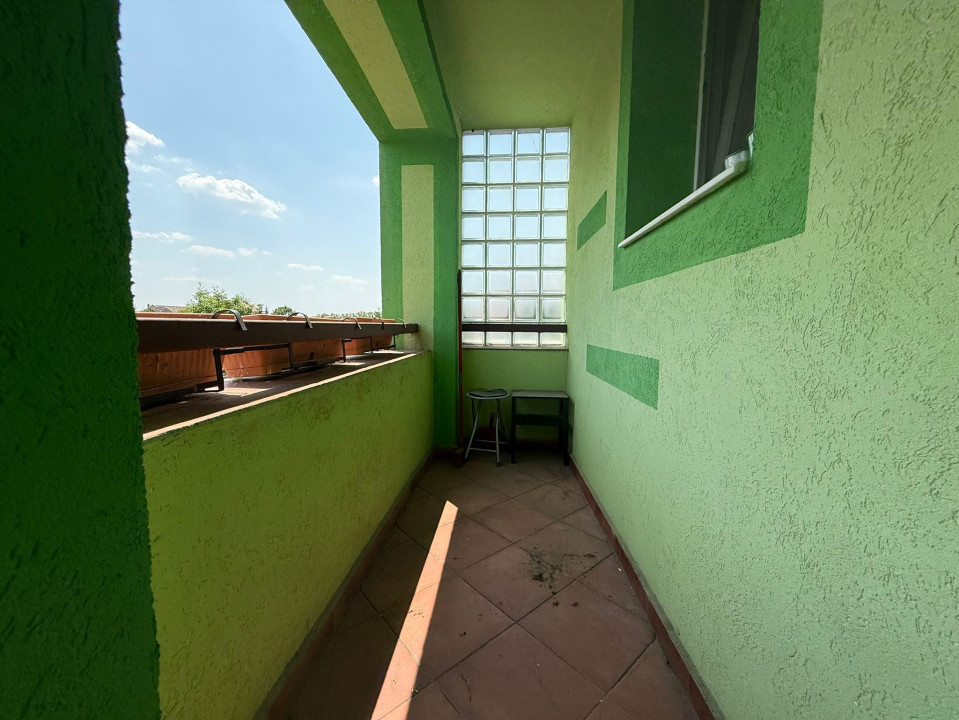 Casa individuala, spatioasa, 6 camere, 147 mp utili - zona Fratelia