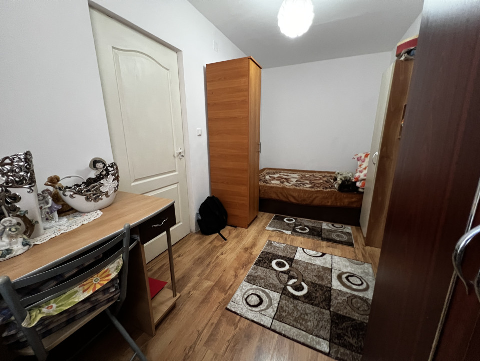 Apartament 2 camere, parter, semidecomandat, renovat in zona Sagului