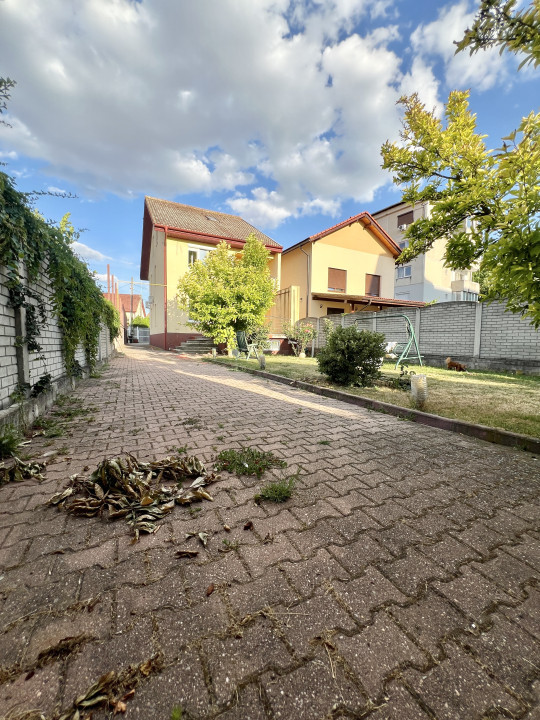 Casa individuala, "Loc pentru vise Mari", 200utili, 520mp teren - Mehala