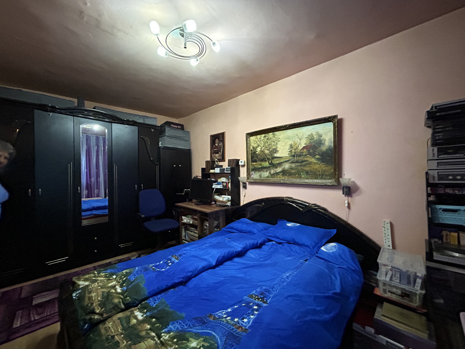 Apartament 3 camere, 2 balcoane, decomandat, 67mp utili, zona Soarelui