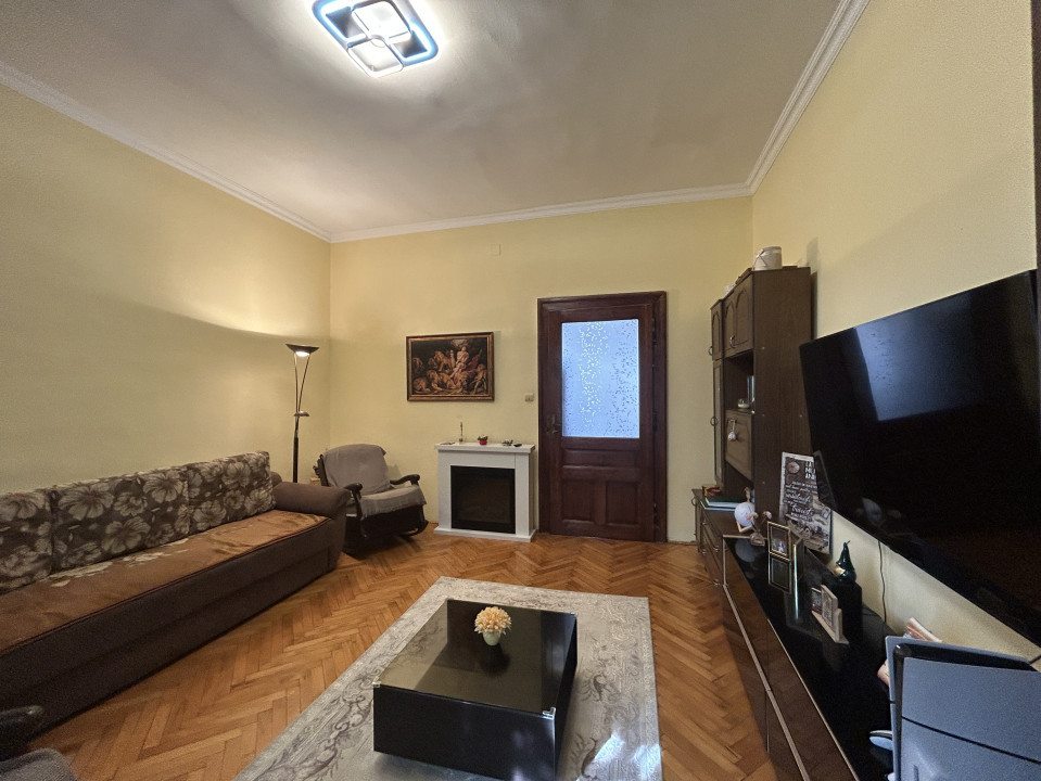 Apartament 3 camere, etajul 1, 65mp utili, zona Balcescu 