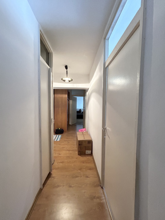 Apartament 3 camere, decomandat, 65mp utili, zona Sagului