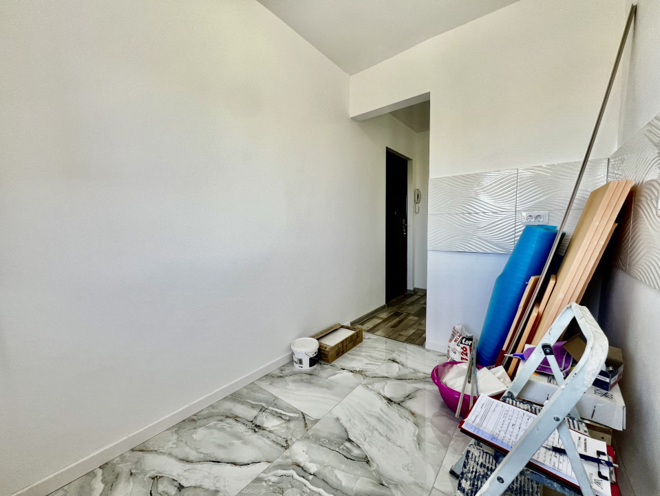 Apartament 1 camera, decomandat, renovat, zona Buziasului