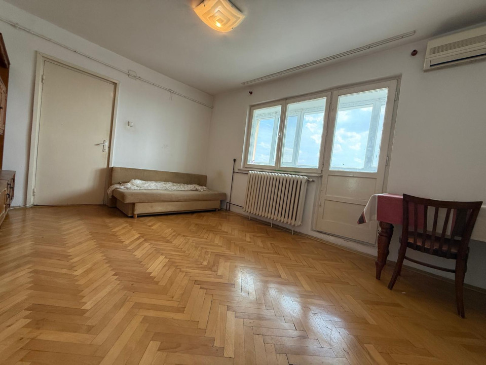 Apartament 2 camere, semidecomandat, 50mp, excelent pentru investitie, Girocului