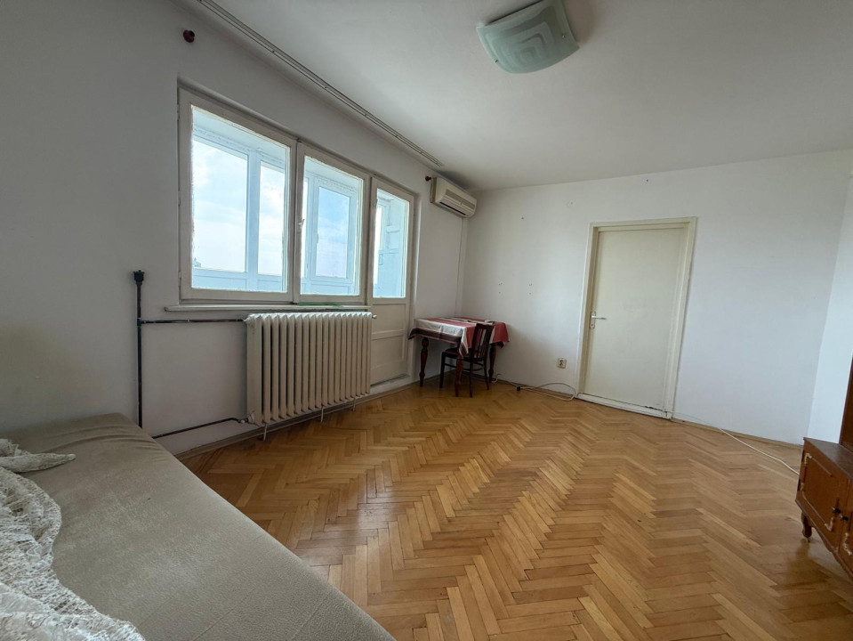 Apartament 2 camere, semidecomandat, 50mp, excelent pentru investitie, Girocului