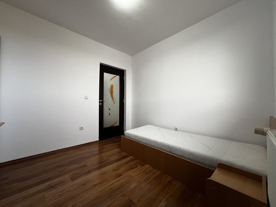 Apartament 3 camere, semidecomandat, 64mp utili, zona Girocului