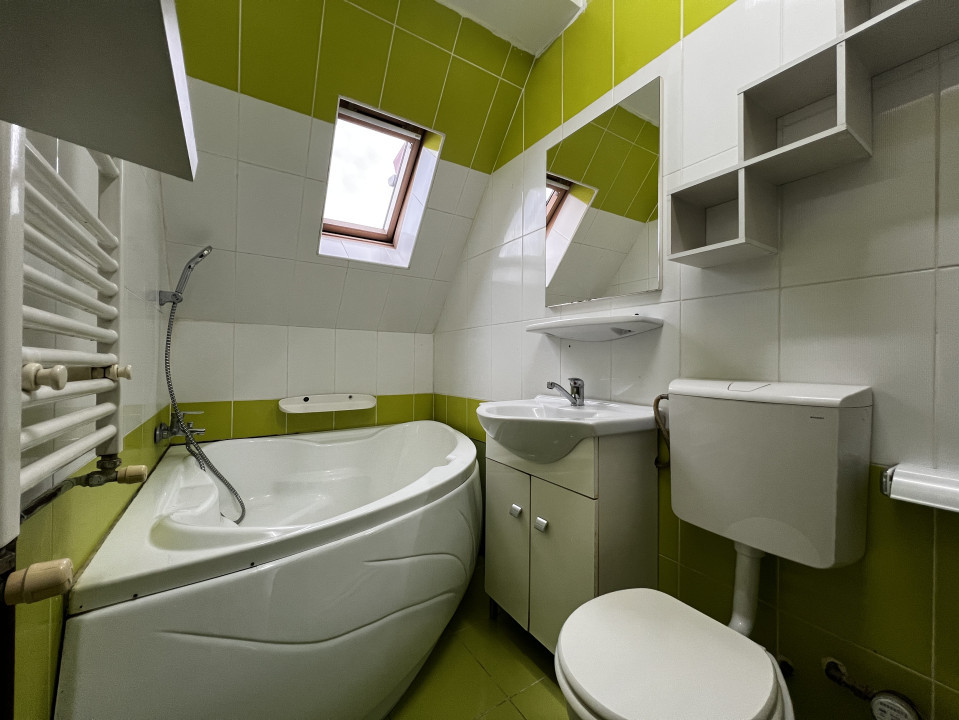Apartament 3 camere, semidecomandat, 64mp utili, zona Girocului