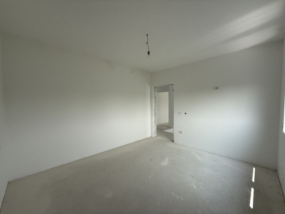 Duplex Individual, terasa 22 mp, 4 camere, zona intima - Chisoda