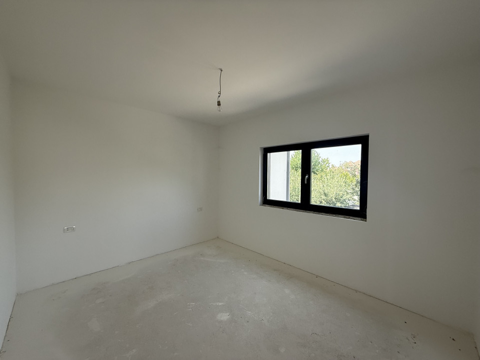 Duplex Individual, terasa 22 mp, 4 camere, zona intima - Chisoda