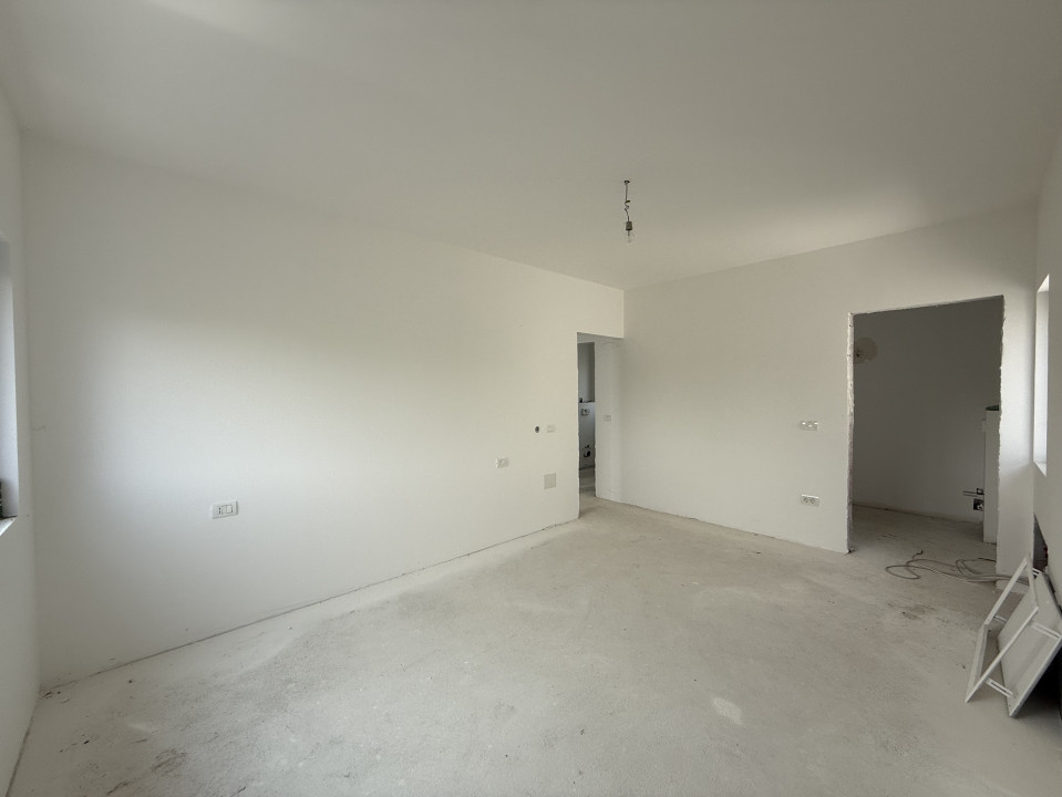 Duplex Individual, terasa 22 mp, 4 camere, zona intima - Chisoda