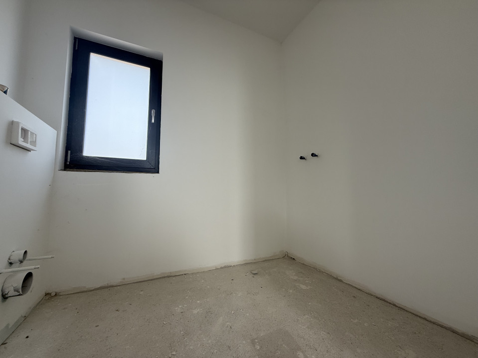 Duplex Individual, terasa 22 mp, 4 camere, zona intima - Chisoda