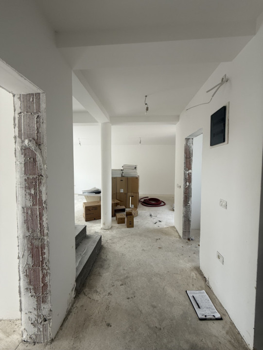 Duplex Individual, terasa 22 mp, 4 camere, zona intima - Chisoda