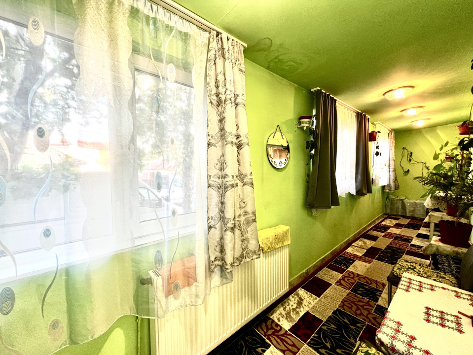 Apartament 2 camere, parter, semidecomandat, 53mp utili+balcon, zona Girocului