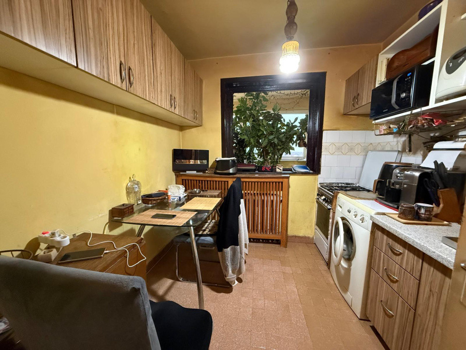 Apartement spatios, 3 camere, 68 mp, decomandat - Zona Olimpia-Stadion