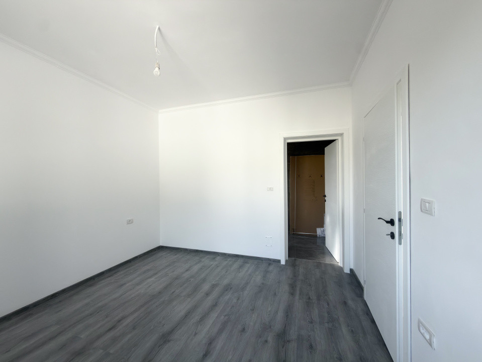 Casa individuală, 4 camere, 408mp teren, 110 mp utili - Utvin 