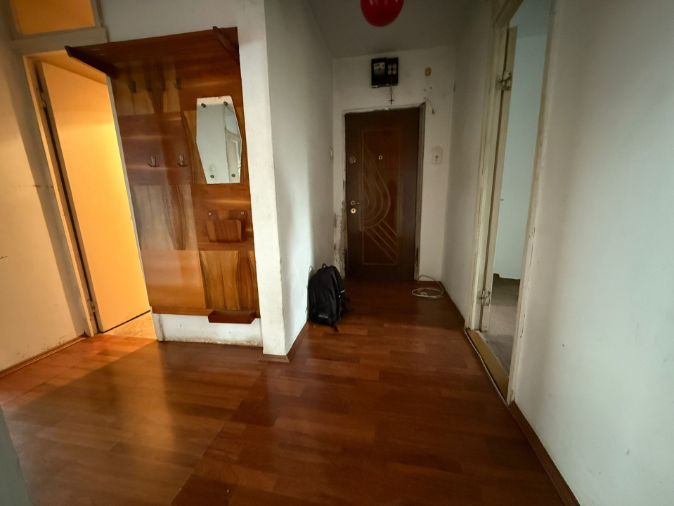 Apartement 3 camere, decomandat, 70mp utili- Dambovita - ideal pentru investitie