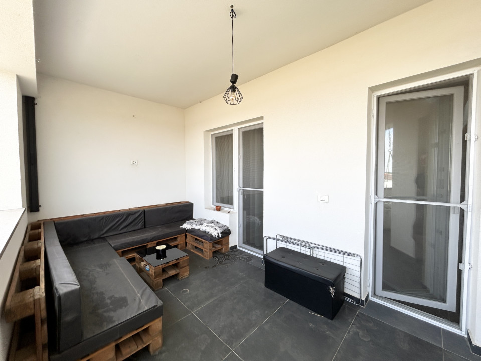 Apartament 2 camere, decomandat, terasa 18mp, mobilat si utilat in Giroc 