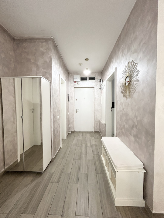 Apartament 3 camere, open space, 67mp utili, etaj 1 in Complexul Studențesc 