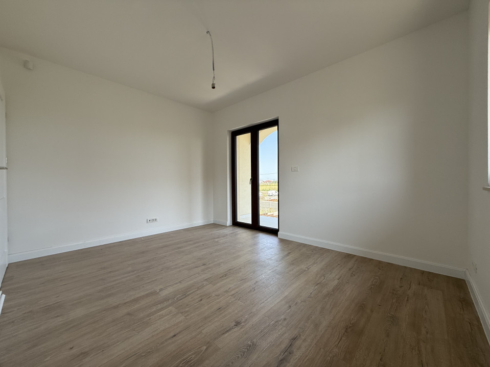 Casa Individuala stil frantuzesc, 141 mp utili, terasa 23 mp - Mosnita N