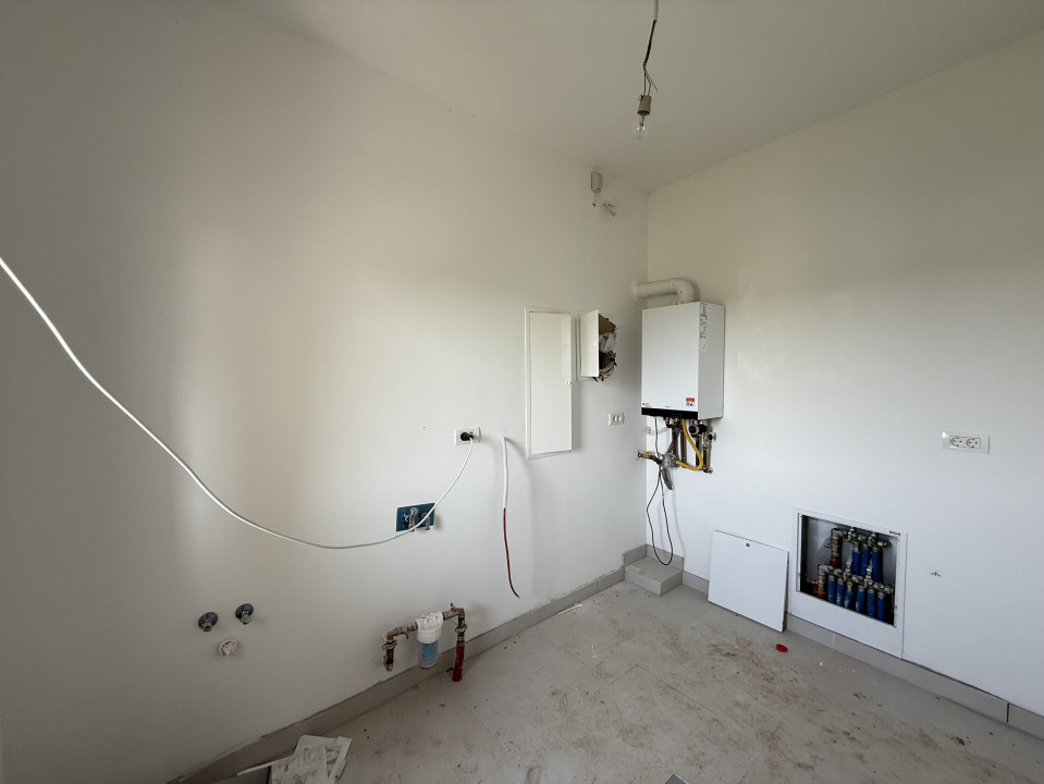 Casa Individuala stil frantuzesc, 141 mp utili, terasa 23 mp - Mosnita N