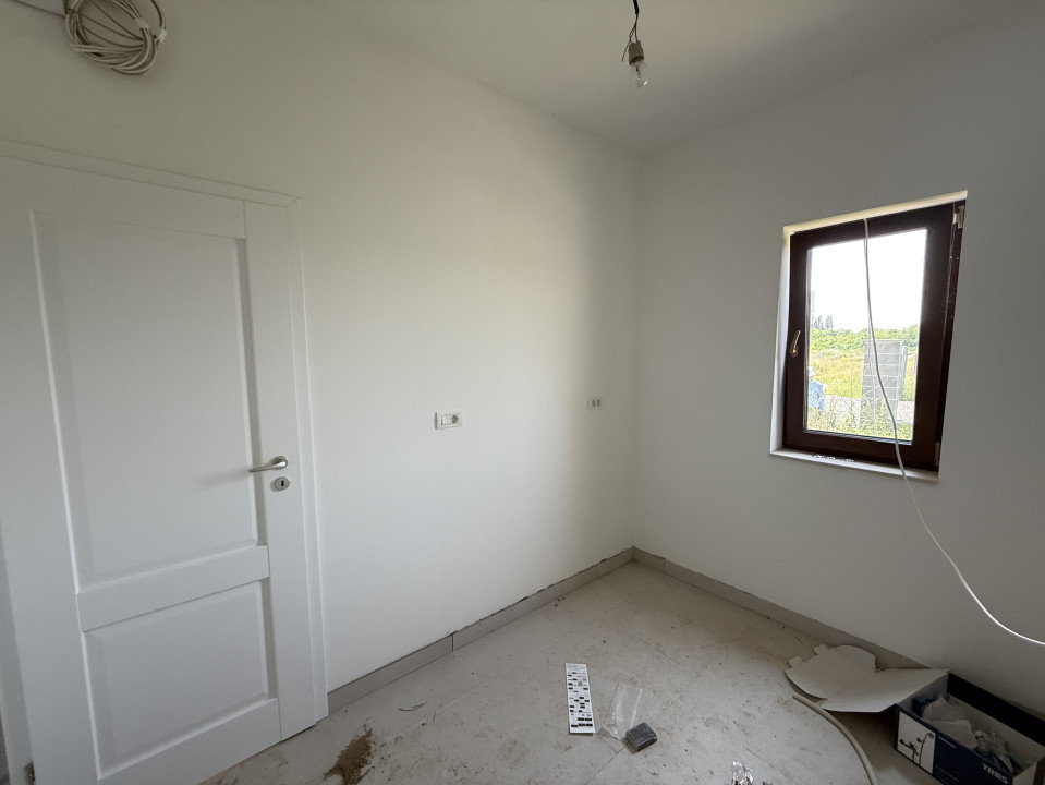 Casa Individuala stil frantuzesc, 141 mp utili, terasa 23 mp - Mosnita N