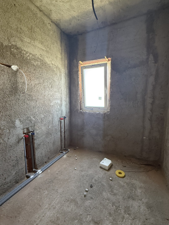 Apartament 3 camere, 68 mp utili, loc de parcare, etaj 2 - Calea Urseni
