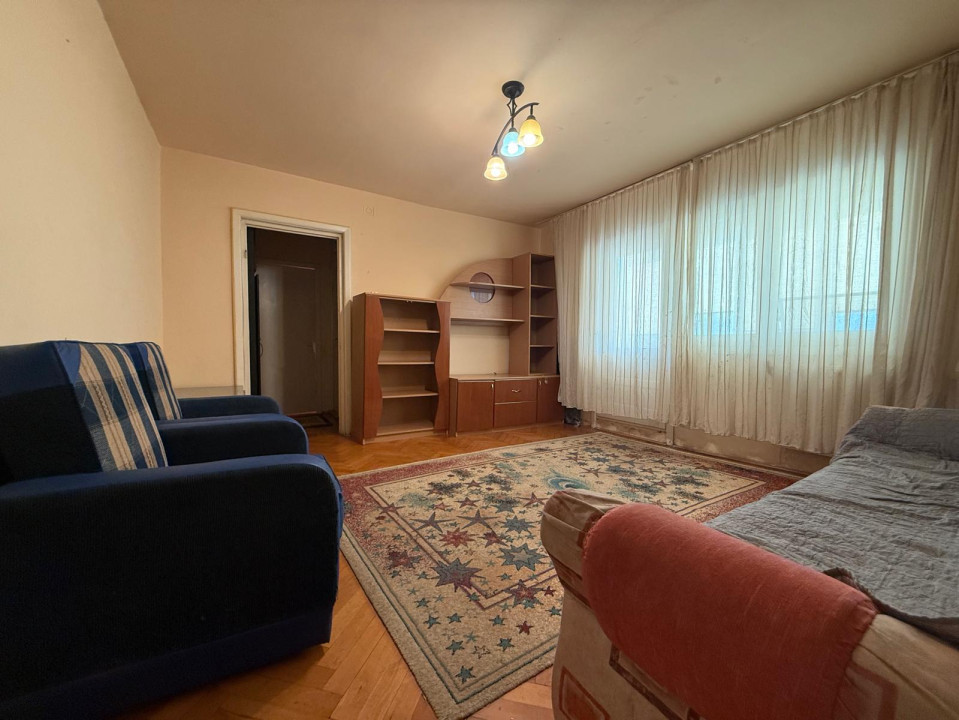 OCAZIE Apartament 2 camere, semidecomandat, 59 mp utili - zona Girocului