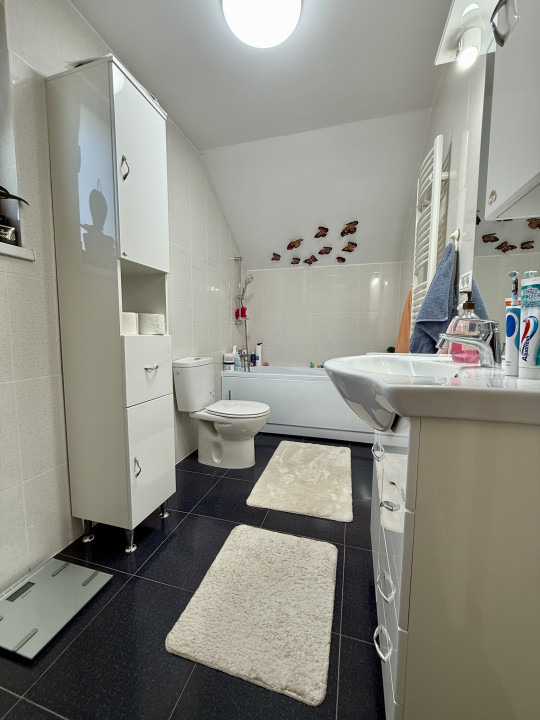 Casa individuala, 5 camere, P+M, 102mp utili, zona Steaua Shopping City