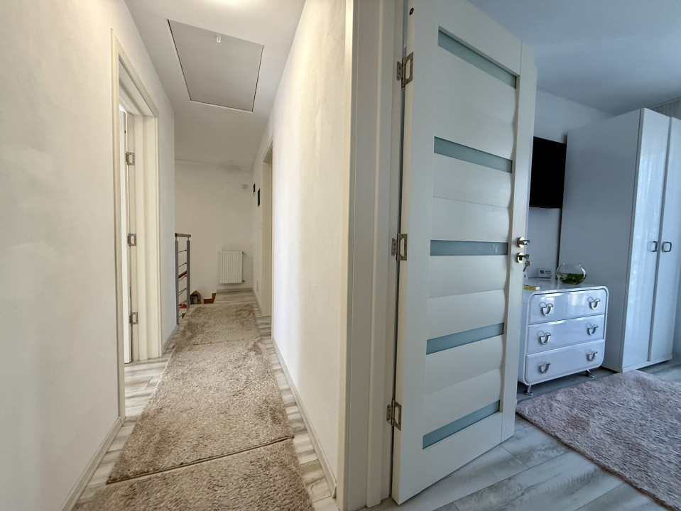 Casa individuala, 5 camere, P+M, 102mp utili, zona Steaua Shopping City