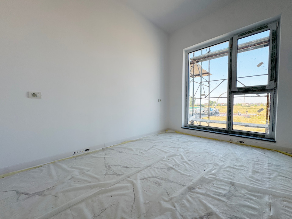 Apartament 2 camere, decomandat 40mp utili + terasa 8mp -Giroc
