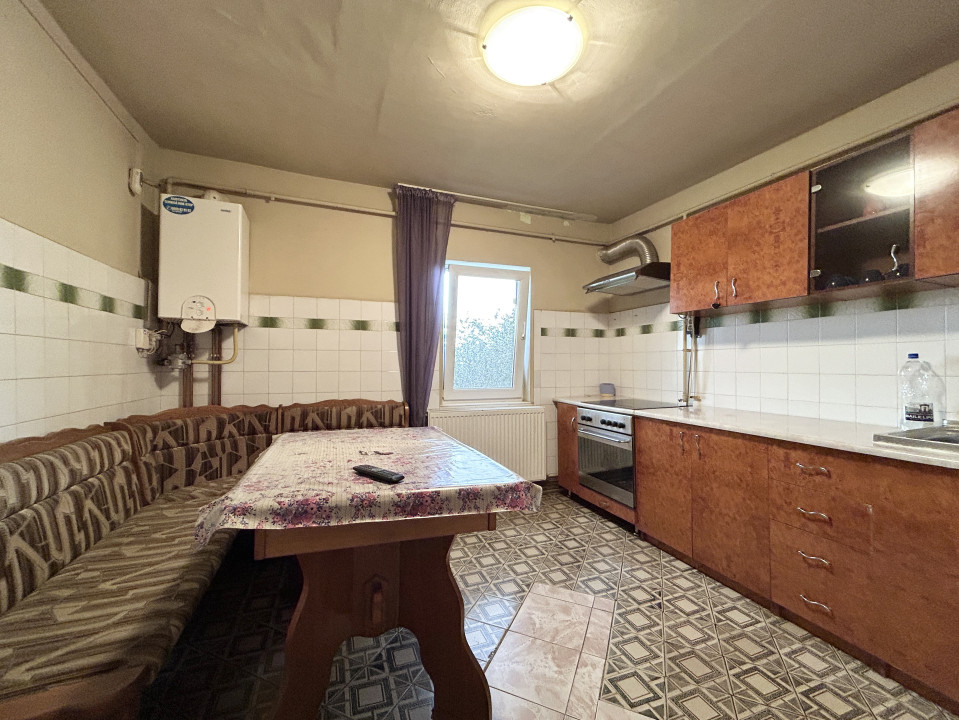Apartament 2 camere, semidecomandat, 50mp utili, zona Fraidorf