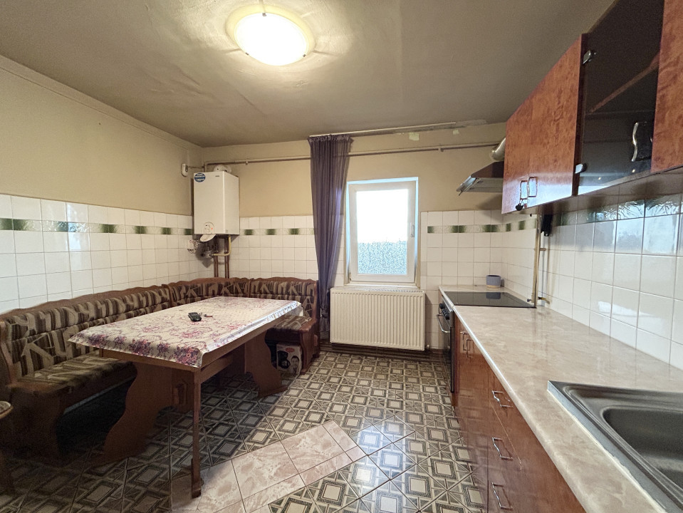Apartament 2 camere, semidecomandat, 50mp utili, zona Fraidorf
