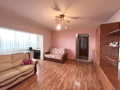 Apartament 2 camere, semidecomandat, 50mp utili, zona Freidorf 