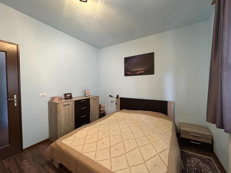 Apartament 2 camere, decomandat, balcon 8mp in Giroc 