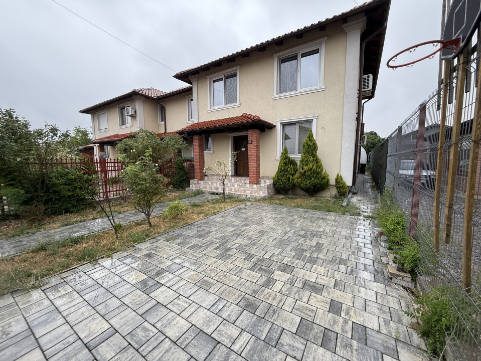 Triplex "Casa cu oxigen", 230 mp utili, 40 mp terasa - Dumbravita