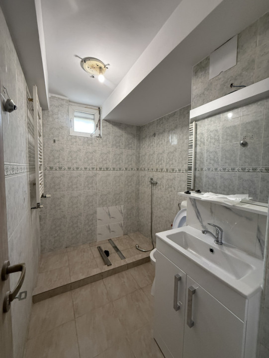 Apartament Central 2 camere, 51 mp utili, parter - In inima orasului
