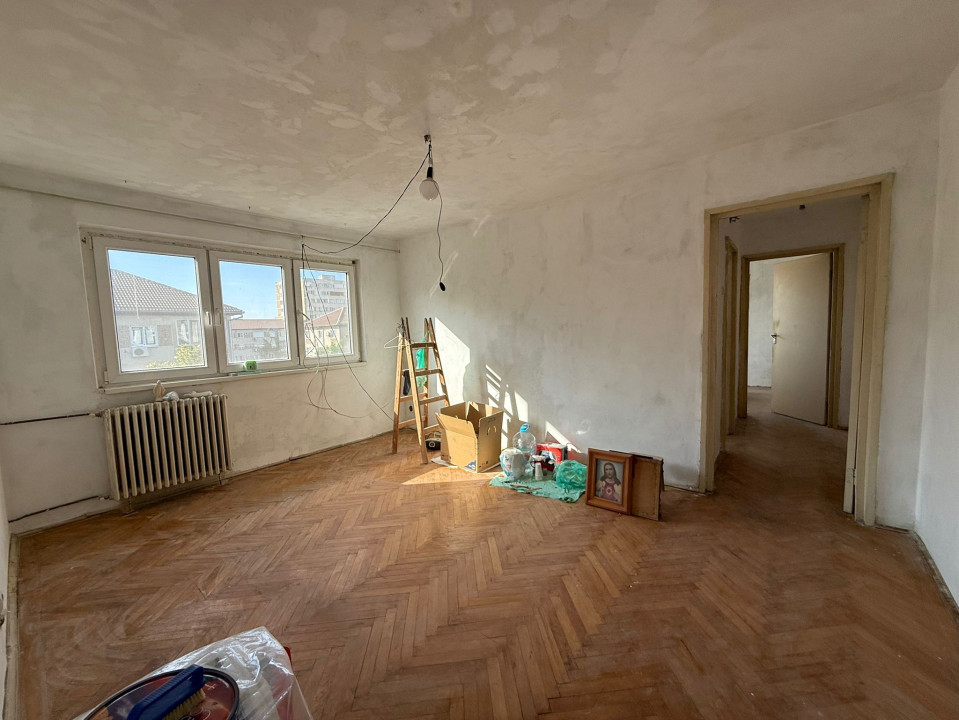 Apartament 3 camere, semidecomandat, 54 mp utili, in zona Dacia