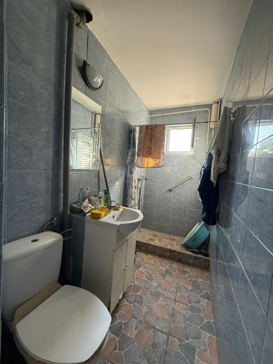 Apartament 3 camere, semidecomandat, 54 mp utili, in zona Dacia